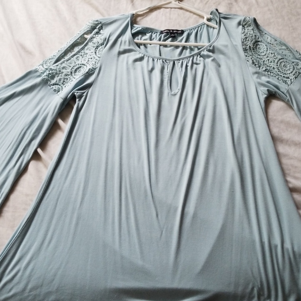 Cable & Gauge Cold Shoulder Flared Sleeve Top